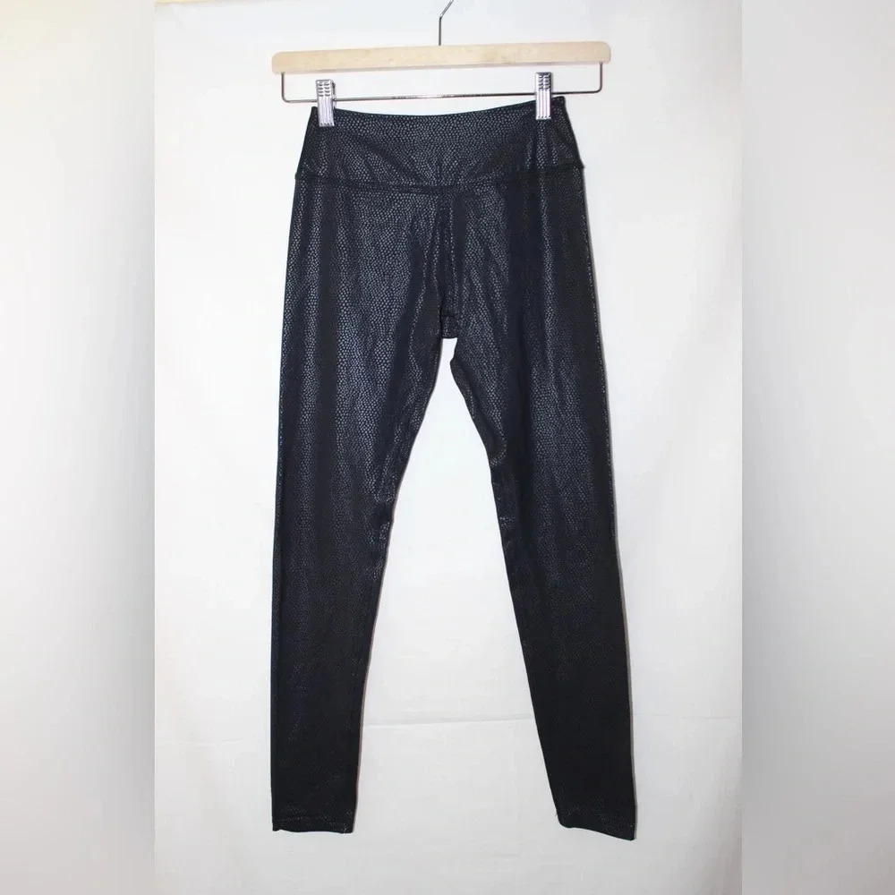 Women’s Beyond Yoga Softshine Metallic Liquid Dot Leggings Size XS